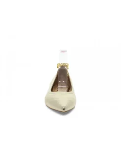 Emanuèlle Vee Flat Shoe Emanuelle Vee Gucci Flat In Platinum Laminate^Women Flat Shoes